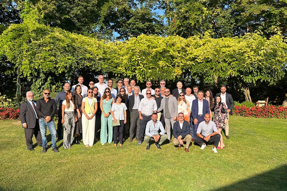 Il team fiel di Mkgroup per i 20 vent'anni